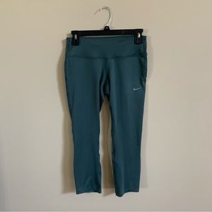 FLASH SALE Nike Dri-Fit legging Size Small